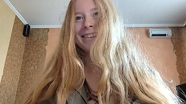 XXX chat uživo modela KateVibe_01