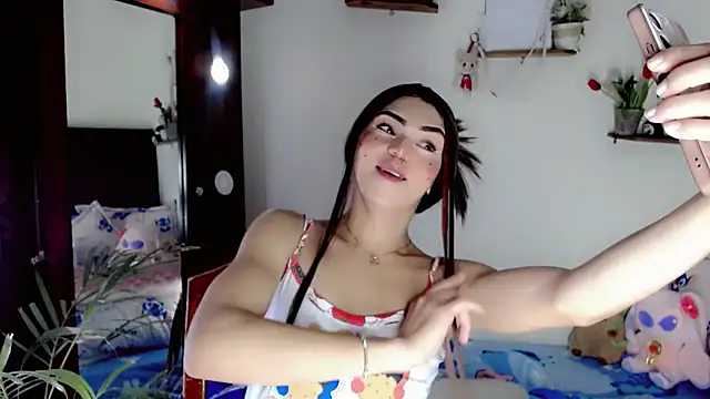 NathalialLooes Chat XXX live