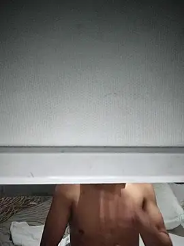 Peachysho webkamerás műsora