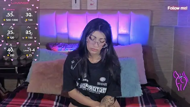 Chat XXX ao vivo de mia_devine_