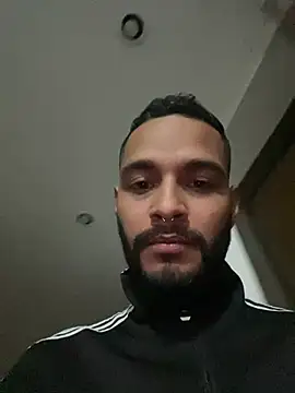 Chat XXX ao vivo de bigblack0111