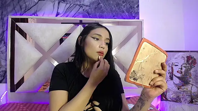ladymooncs Chat XXX in diretta