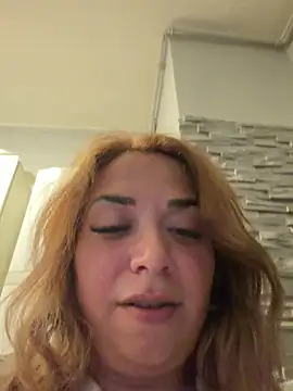 Monageiln Live XXX chat