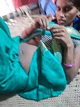 desiwife123coupl লাইভ XXX চ্যাট