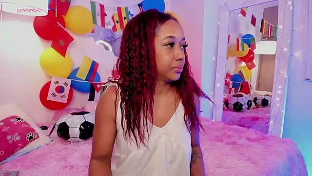 _Zahara_'s Live XXX Chat