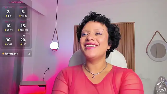 Alaska_deluxe Chat XXX in diretta