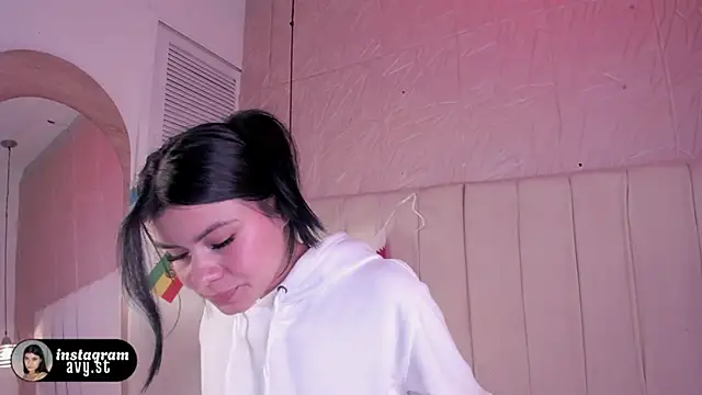 Chat +18 de avy_st ao vivo