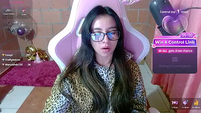 Chat +18 de Maggie_Fox3 ao vivo