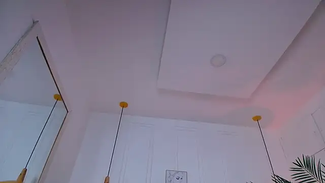 Chat +18 de Mariee_rosee ao vivo