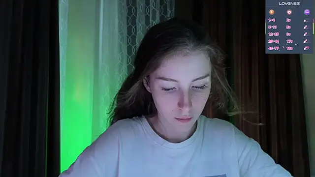 eskatmi Chat XXX live
