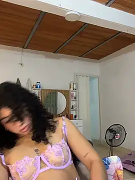 Miily_0 Chat XXX in diretta