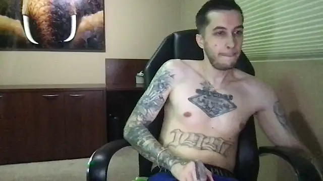 JuicyJoshy Live XXX-Chat