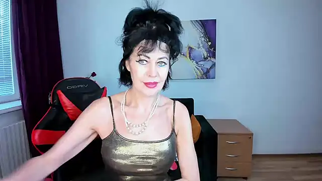 Silvia_Wallec 现场XXX聊天