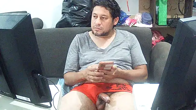 simpatico1000's Live XXX Chat