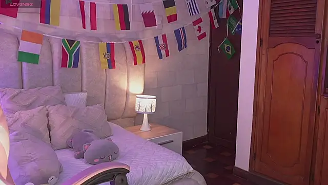 دردشة AmaraEvans الجنسية المباشرة