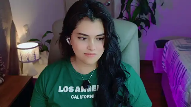 XXX chat uživo modela Nannicutee