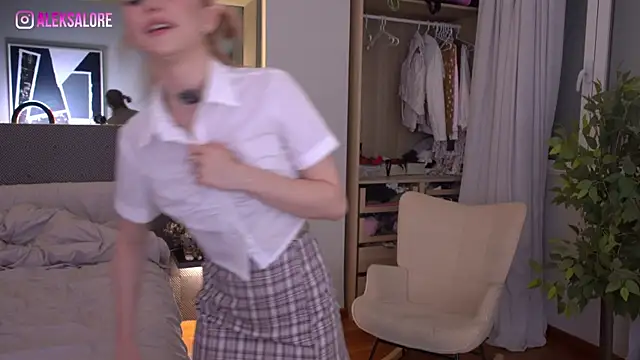 LexieLoree Live XXX-chat