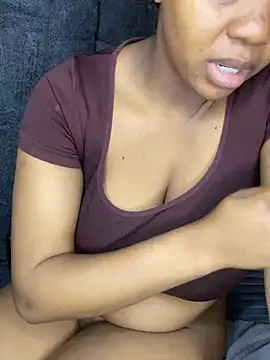 Chatroom XXX en direct de MilfBoobsxx