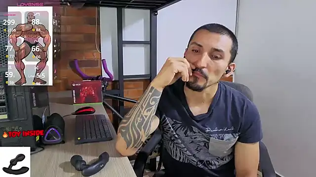 Онлайн чат XXX Marck_Muscle