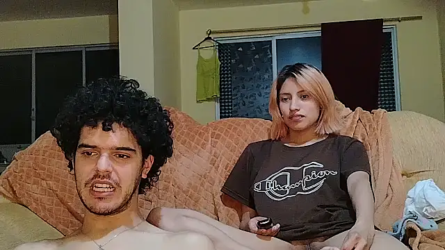 Онлайн чат XXX mindymiaw