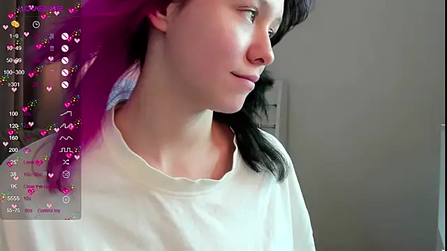 Chat XXX en directo de EmilyTrase