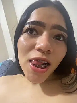 دردشة lina_seduce الجنسية المباشرة