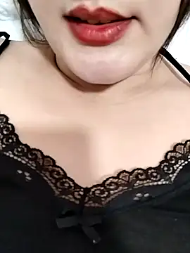 Rawya-34's Live XXX Chat