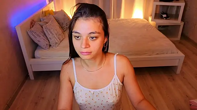 Chat XXX en directo de Kim_Bless