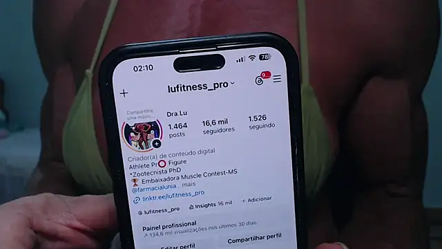 Chat XXX en directo de Stronggsexy