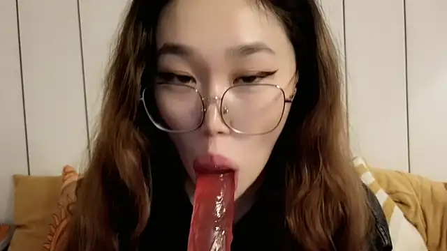 Jennatyan Adlı Modelin Canlı XXX Sohbeti
