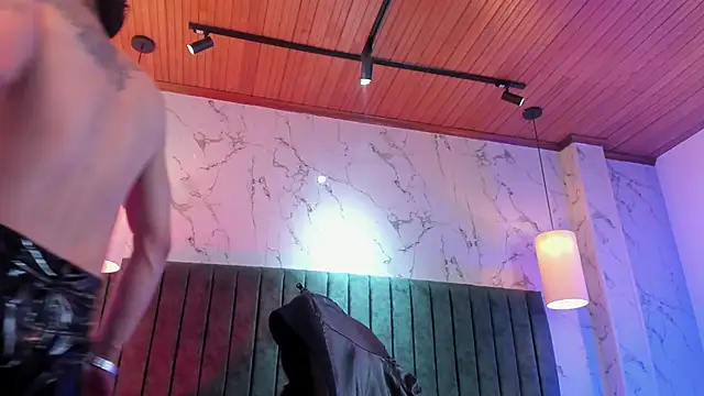 Dustin_SonneのライブXXXチャット