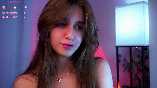 ClarineCasebolt Chat XXX in diretta