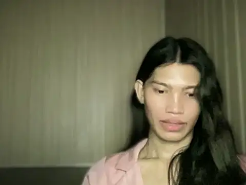 Yourgoddess_jayveのライブXXXチャット