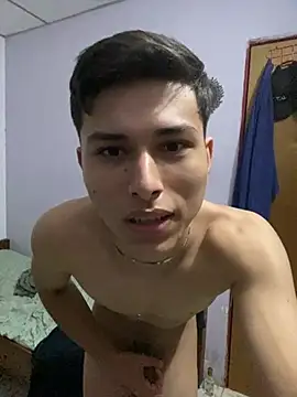 Antoni150906 Chat XXX live