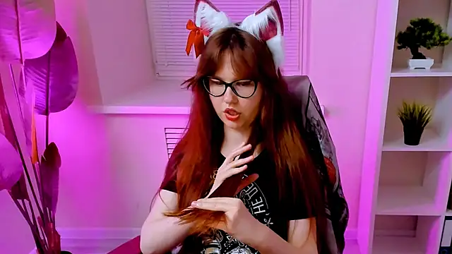 Živý XXX chat CarolGiggly