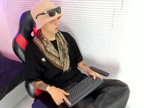 Chat XXX en directo de cameron_lux77