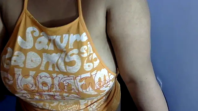 Chat XXX ao vivo de Lolacurly69