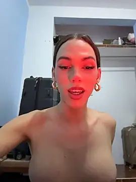 Carlita_cute Chat XXX in diretta
