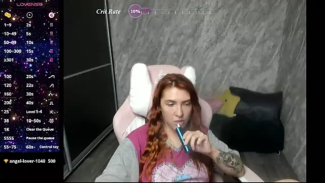 Reginasmilee's Live XXX Chat
