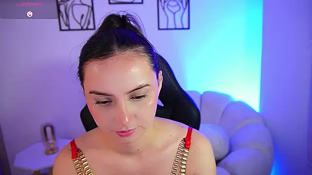 Chatroom XXX en direct de AliceHarper_