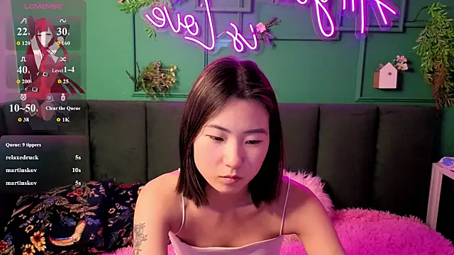 Runi_Asian – Live XXX-chat