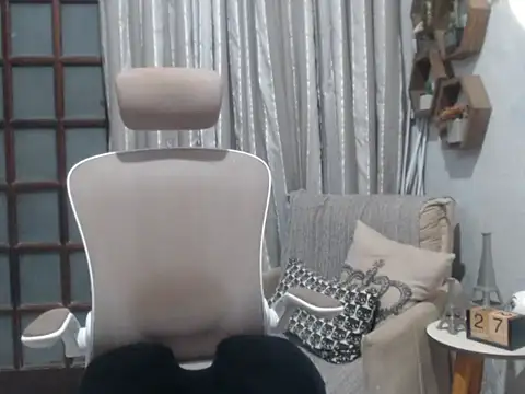 NycolasRJ Show in webcam