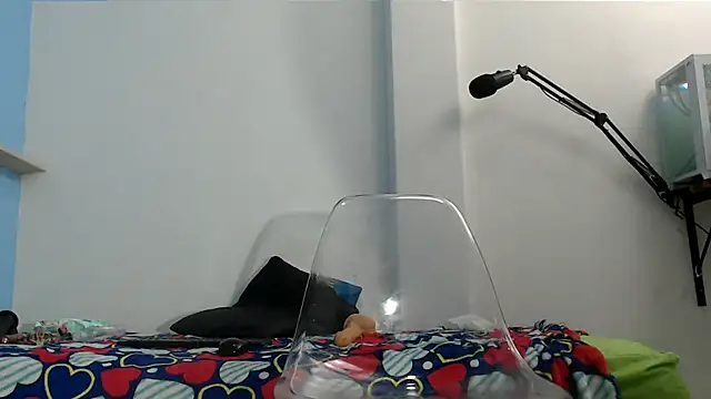 zoecute5817's Live XXX Chat