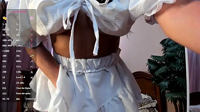 MioFlare's Live XXX Chat