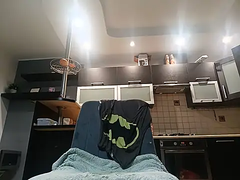 Alvarroo69 – Naživo XXX chat