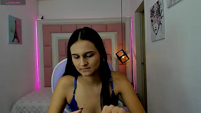 CloyBabee: απευθείας συνομιλία ΧΧΧ