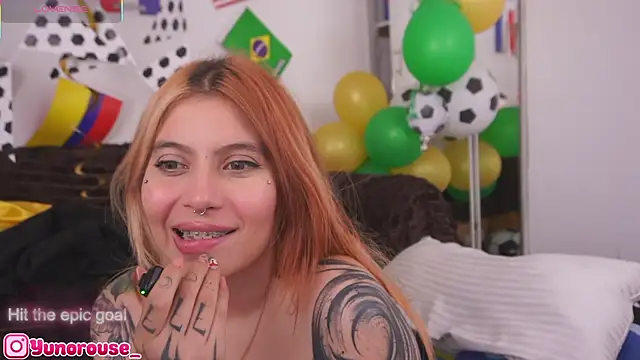 Chat +18 de YunoRose_ ao vivo