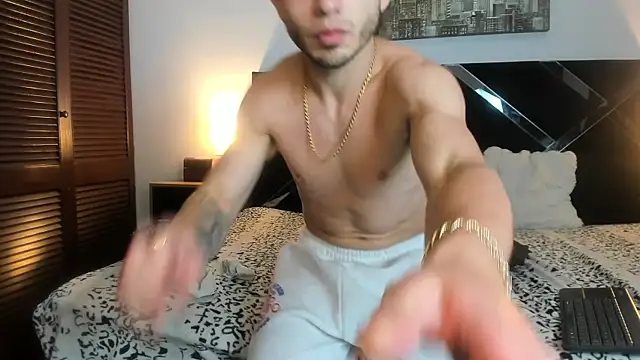 Chatroom XXX en direct de Zeus_damian21