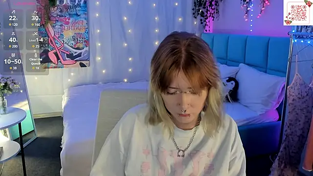 XXX chat uživo modela Elira_Vane