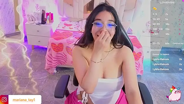 MARIANA_TAY1 Chat XXX in diretta